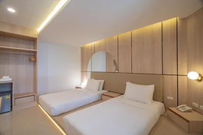 Standard Twin Room - No Window — Bedline Hotel